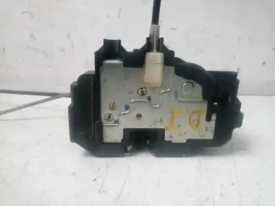 Second-hand car spare part left front door lock for nissan note (e11e) visia oem iam references 3806e  