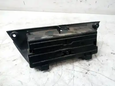 Pezzo di ricambio per auto di seconda mano portacenere per fiat stilo (192) 1.9 jtd cat riferimenti oem iam 735269801  