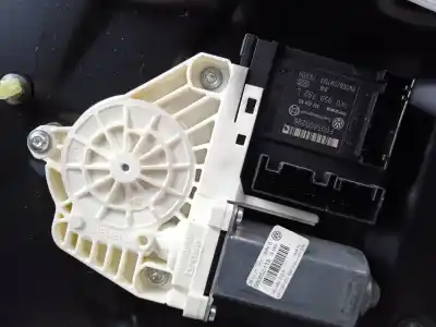 Автозапчасти б/у регулятор стекла переднего правого за volkswagen passat b6 variant (3c5) 2.0 tdi 16v ссылки oem iam 1k0959792la