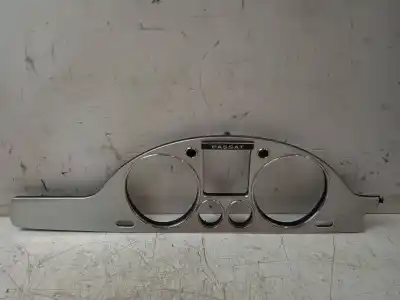 Автозапчасти б/у панель приборов за volkswagen passat b6 variant (3c5) 2.0 tdi 16v ссылки oem iam 3c1858335