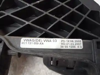 Автозапчастина б/у педаль зцеплення для volkswagen passat b6 variant (3c5) 2.0 tdi 16v посилання на oem iam 3c1721059a  
