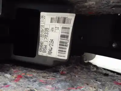 Автозапчасти б/у центральный подлокотник за kia cee'd sw (ed) 1.6 crdi 115 ссылки oem iam bsw170339  1296687