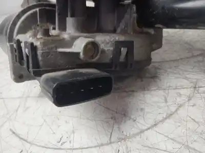 Second-hand car spare part front windshield wiper motor for kia cee'd sw (ed) 1.6 crdi 115 oem iam references   