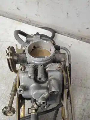 Pièce détachée automobile d'occasion carburateur pour hyosung gt 125/250/650 gt 650 naked références oem iam hn91t4z1  