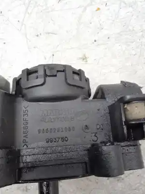 Автозапчастина б/у крішка коромислива для peugeot 307 break/sw (s2) sw pack + 109 cv / 80 kw посилання на oem iam 9660281080  