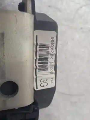 Tweedehands auto-onderdeel veiligheidsriem links achter voor peugeot 307 break/sw (s2) sw pack + 109 cv / 80 kw oem iam-referenties 96403821xx  