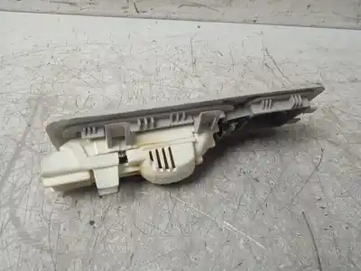 Tweedehands auto-onderdeel binnenlicht voor peugeot 307 break/sw (s2) sw pack + 109 cv / 80 kw oem iam-referenties 