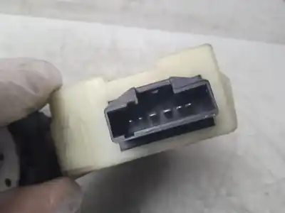 Автозапчастина б/у електричний двиг на дах для peugeot 307 break/sw (s2) sw pack + 109 cv / 80 kw посилання на oem iam 88060d  404.424