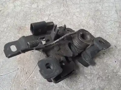Автозапчастина б/у замок капота для audi a3 (8l) 1.9 tdi посилання на oem iam 8l08235090  
