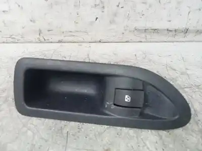 Автозапчасти б/у управление задними правыми стеклами за renault laguna ii (bg0/1_) 1.8 16v (bg0b, bg0m) ссылки oem iam 8200016014