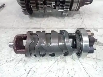 Pièce détachée automobile d'occasion boîte de vitesses pour yamaha yzf-r 6 / 7 / 1 yzf-r6   (rj03) références oem iam   