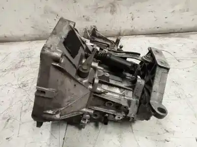 Second-hand car spare part gearbox for fiat iii evo punto (199) d-199a2000 oem iam references 55229495 518431039 2e100628128b 