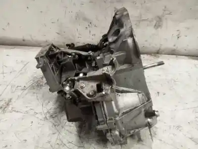 Second-hand car spare part gearbox for fiat iii evo punto (199) d-199a2000 oem iam references 55229495 518431039 2e100628128b 