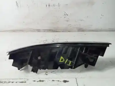 Peça sobressalente para automóvel em segunda mão farolim dianteiro esquerdo por renault megane iii berlina 5 p expression referências oem iam 266051882r  