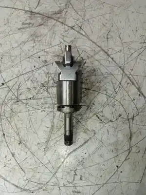Second-hand car spare part INJECTOR for RENAULT MEGANE III BERLINA 5 P  OEM IAM references 4350R0060  09P1703857