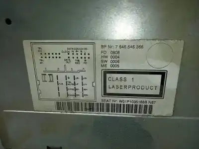 Peça sobressalente para automóvel em segunda mão sistema de áudio / rádio cd por seat leon (1p1) 2.0 tdi 16v referências oem iam 1p1035186bn87