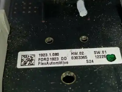 Автозапчасти б/у внутренний свет за ford grand c-max edition ссылки oem iam 0303365  