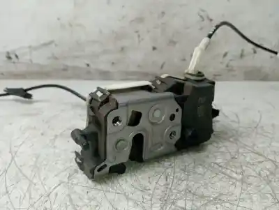 Peça sobressalente para automóvel em segunda mão fechadura da porta traseira esquerda por peugeot 308 sw confort referências oem iam 567147