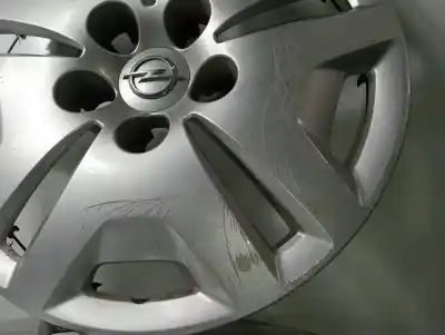 Second-hand car spare part hub caps for opel insignia berlina a20dth oem iam references   