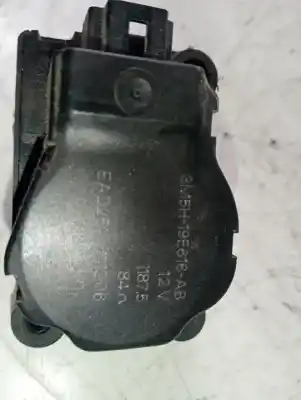 Pezzo di ricambio per auto di seconda mano MOTORE DI RISCALDAMENTO per FORD FIESTA (CBK)  Riferimenti OEM IAM 3M5H19E616AB  