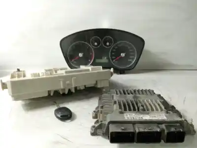 Pezzo di ricambio per auto di seconda mano centralina motore per ford focus berlina (cap) ambiente (d) riferimenti oem iam 4m5112a650jk