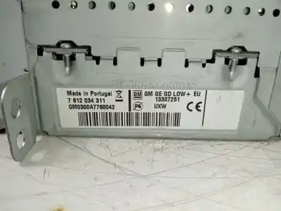 İkinci el araba yedek parçası SES SISTEMI / RADYO CD için OPEL ASTRA J LIM.  OEM IAM referansları 13337251 13337251 7612034311
