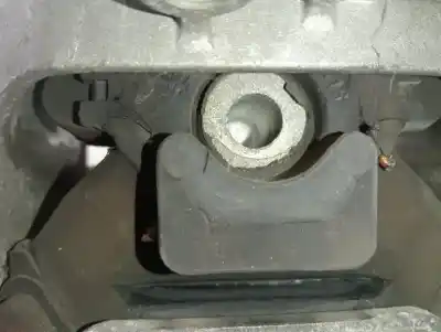 Second-hand car spare part right engine support for seat leon (1m1) 1.9 tdi oem iam references 1j0199262  