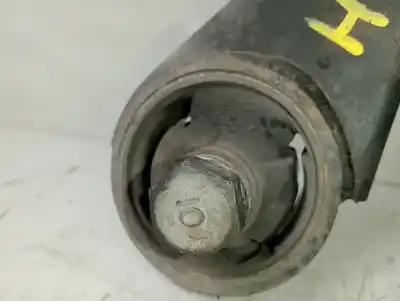 Peça sobressalente para automóvel em segunda mão braço de suspensão inferior dianteiro direito por hyundai i30 comfort referências oem iam   