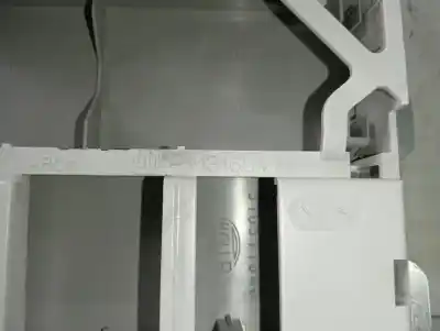 Second-hand car spare part interior light for opel corsa d sport 95 cv / 70 kw oem iam references 13166476  