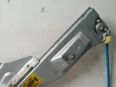 Pezzo di ricambio per auto di seconda mano alzacristalli anteriore destro per opel corsa d sport 95 cv / 70 kw riferimenti oem iam 13298154  5000577