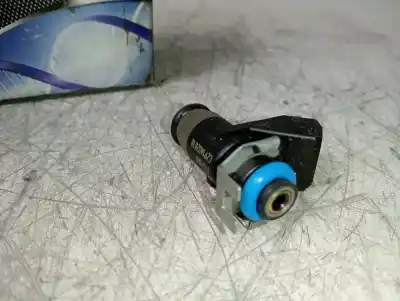 Pezzo di ricambio per auto di seconda mano iniettore per renault clio ii fase i (b/cbo) 1.4 16v tech-run 98 cv / 72 kw riferimenti oem iam 75117170  