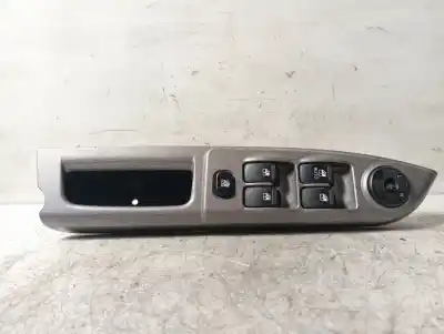 Pièce détachée automobile d'occasion commande de lève vitre avant gauche pour hyundai getz (tb) 1.5 crdi références oem iam 935701c110