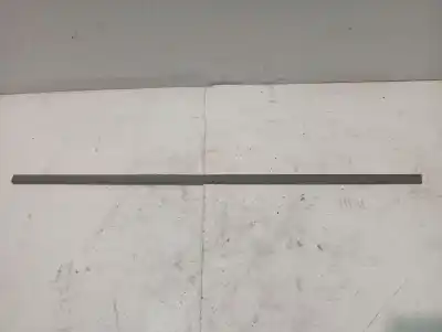 Peça sobressalente para automóvel em segunda mão moldagem por bmw serie 3 compact (e46) 318ti referências oem iam 8252377