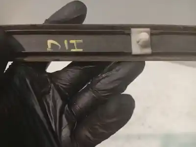 Peça sobressalente para automóvel em segunda mão moldagem por bmw serie 3 compact (e46) 318ti referências oem iam 8252377  