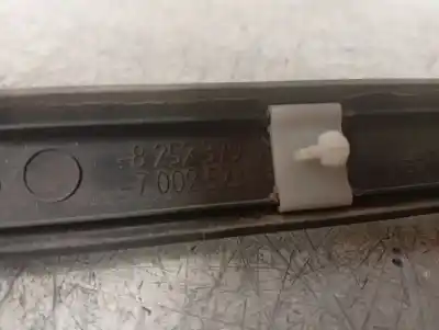 Peça sobressalente para automóvel em segunda mão moldagem por bmw serie 3 compact (e46) 318ti referências oem iam 8252379  