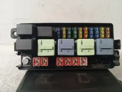 Second-hand car spare part fuse box unit for mini mini (r50,r53) cooper oem iam references 690660405  