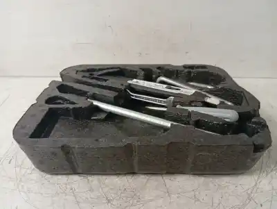 Pezzo di ricambio per auto di seconda mano cric di sollevamento per mini mini (r50, r53) cooper riferimenti oem iam 150193005  