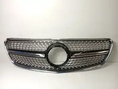 Pièce détachée automobile d'occasion GRILLE AVANT pour MERCEDES-BENZ VITO MIXTO (447) 110/114/116/119/124 CDI RWD KOMPAKT (447.701) 163 CV / 120 KW Références OEM IAM   