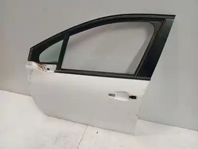 Автозапчастина б/у передні ліві двері для peugeot 208 access посилання на oem iam 9673558680  