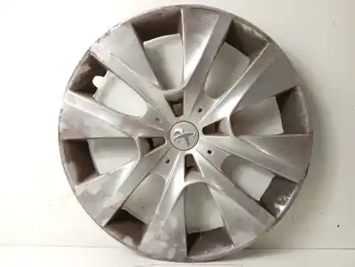 Автозапчастина б/у капки ступиці для peugeot 208 access посилання на oem iam 9673846277  