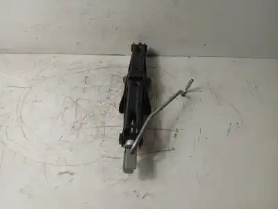 Second-hand car spare part jack for dacia sandero stepway oem iam references 995509264r  