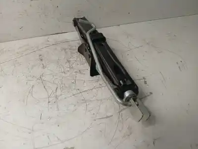 Second-hand car spare part jack for dacia sandero stepway oem iam references 995509264r  