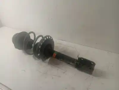 Second-hand car spare part front right shock absorber for dacia sandero stepway oem iam references 543021807r  