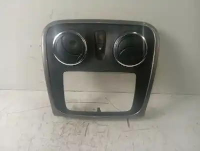 Peça sobressalente para automóvel em segunda mão grelha / difusor de ar por dacia sandero stepway referências oem iam 682604664r