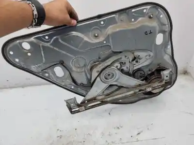 Автозапчастина б/у регулятор скла заднього правого для ford focus c-max (cap) 1.8 16v cat посилання на oem iam 0981537103  