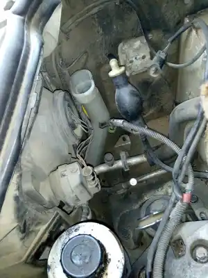 Second-hand car spare part left headlight for renault trafic combi (ab 4.01) 1.9 diesel oem iam references   