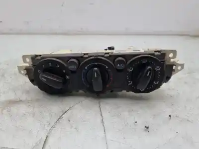 Автозапчастина б/у контроль опалення / кондиціонації для FORD FOCUS C-MAX (CAP) 1.6 TDCi CAT Посилання на OEM IAM P69607320410260653  