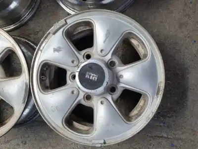 Pezzo di ricambio per auto di seconda mano set di cerchione in lega per kia sportage 2.0 cat riferimenti oem iam   