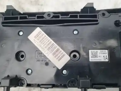 Pezzo di ricambio per auto di seconda mano impianto audio / radio cd per infiniti q30 1.6 premium riferimenti oem iam 00??25391 5da1a ?esf21e0600b ?0052660  