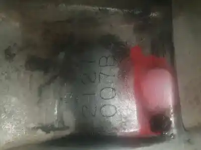 Pezzo di ricambio per auto di seconda mano riduttore per kia rio 1.5 cat riferimenti oem iam k300 2127007b  